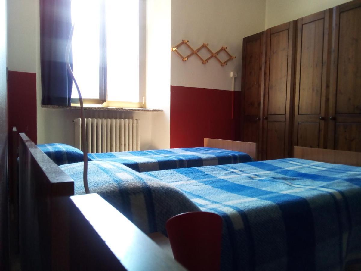 Ostello Al Deserto Chiavenna Kültér fotó